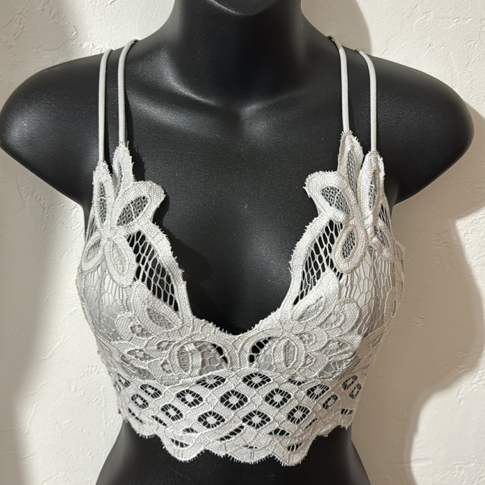 3 Pc Bundle Bralettes With Adjustable Straps & Pa… - image 6